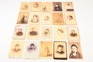 Late 1800s CDV Carte-de-visite Photograph - Lot of 20 - Victorian Women V21