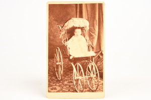 1870s CDV Carte-de-visite Albumen Photo - Victorian Baby in Wicker Carriage V27