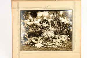 1920s Silver Gelatin Print 12¾x11½'' - Funeral Flowers in Cardboard Frame V29