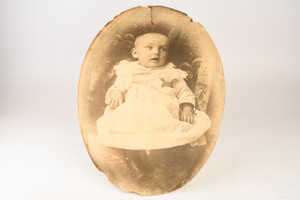 Late 1800s Convex Oval 14x20'' Victorian Heirloom Portrait of Baby in Dress V24
