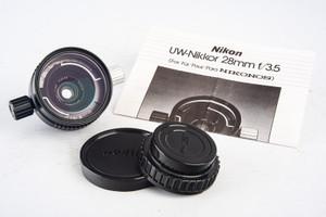 Nikon UW Nikkor 28mm f/3.5 Underwater Wide Angle Lens with Caps NEAR MINT V14