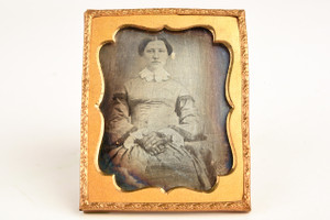 Daguerreotype Photo of Victorian Lady in Fine Dress 1/9 Plate No Case V20