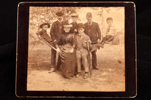 1891 Mounted Albumen Photo 5¼x4¼'' - Outdoor Family Portrait on Hammock V28