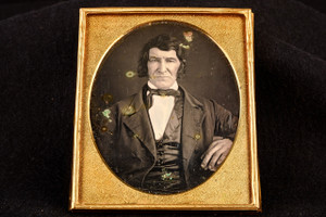 Early Daguerreotype Photo Civil War Era Gentleman Antique 1/6 Plate No Case V25