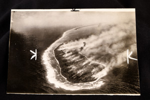 1944 WWII Press Photo Eniwetok Atoll in Pacific After Navy Bombing 9½x6½" V25