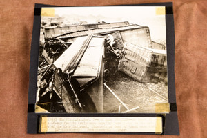 1947 Meadville PA Erie Railroad Freight Train Derailment AP Wirephoto V32