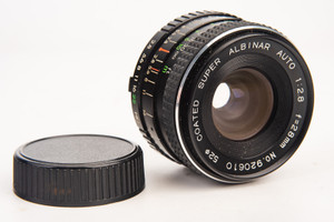 Minolta MD Mount Super Albinar Auto 28mm f/2.8 MF Wide Angle Lens SR MC V28