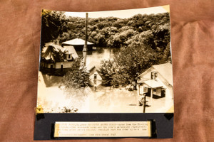 Fort Dodge Iowa Flood Flooded Homes AP Wire Photo Des Moines River 1947 V39