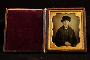 Daguerreotype Photo Gentleman Identified Sitter w Cravat 1/6 Plate 1840s V33