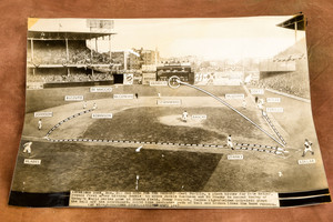 Jackie Robinson Joe DiMaggio World Series 14×10 1947 AP Wire Photo V32