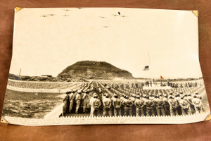 Iwo Jima Memorial Service Mt Suribachi 14½×10 1947 AP Wire Photo V38