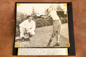 Johnny Bulla Gives Son Golf Lesson Esmeralda Open 8¾x8⅜ 1947 AP Wire Photo V32