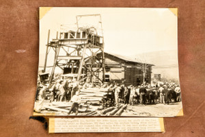 Exeter PA Knox Mine Explosion Rescue 8⅛ x 6¾ 1947 AP Wire Photo V32