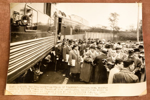 Chicago Train of Tomorrow Debut at Soldier Field 9¼ x 6¾ 1947 AP Wire Photo V30