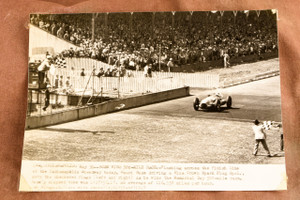 Mauri Rose Wins Indianapolis 500 8¾x6⅜ 1947 AP Wire Photo V34