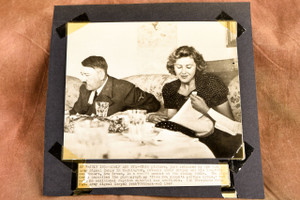 Adolf Hitler Eva Braun at Dining Table Photo 8x7½ 1947 AP Wire Photo V36