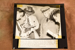 Dwight Eisenhower Talks With Reporters Washington 8½x7⅞ 1947 AP Wire Photo V36