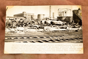 Explosion Fire Destroys Standard Oil Trucks Buffalo 9½x6 1947 AP Wire Photo V39