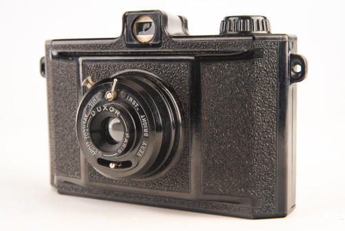 M.I.O.M. LEC Junior 127 Roll Film Bakelite French Made Camera w Duxor Lens v29