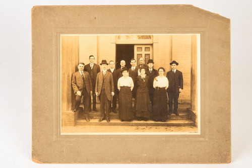 1900s 10x8'' Mounted Gelatin Silver Print - Group in Front of Courthouse V25