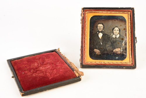 Daguerreotype of Man & Woman Couple in 1/6 Plate Wood Composite Union Case V25