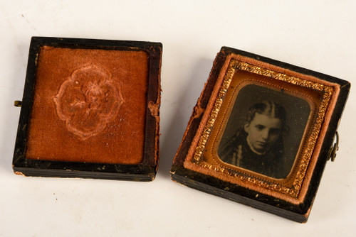 Tintype of Young Lady in 1/16 Plate Wood Composite Union Case V20
