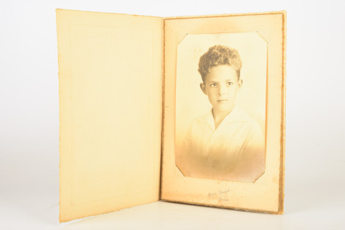 1931 Silver Gelatin Print 5x7½'' - Sharp Focus Portrait of Boy in Folder V20
