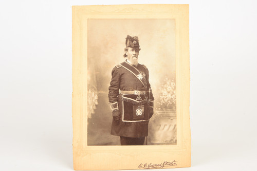 1890s Mounted Albumen Print 5¼ x7¼'' - Masonic Knights Templar Portrait V29