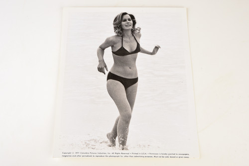 1971 8x10 Promo Photo - Sally Kellerman - Major Margaret "Hot Lips" Houlihan V26