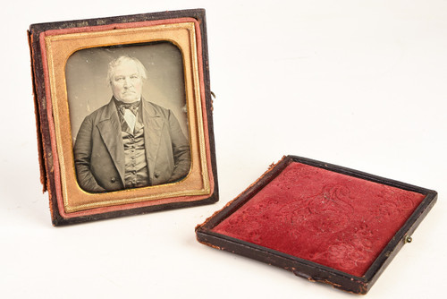 Daguerreotype Photo Victorian Gentleman in 1/6 Plate Wood Composite Case V26
