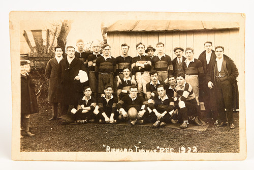 1922 RPPC Photo 5⅜x3⅜" - Rugby Squad Richard Thomas' Rec South Wales V28