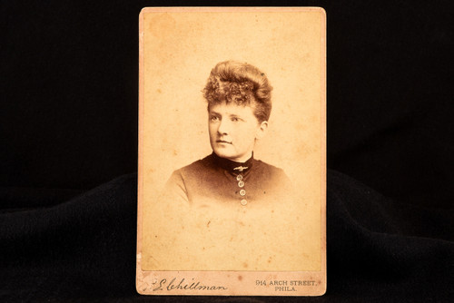 Late 1800s Cabinet Card - UNCANNY Maisie Williams / Arya Stark Lookalike V25
