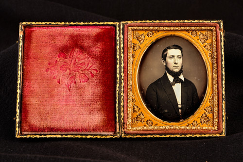 Daguerreotype Photo 1/6th Plate Handsome Young Gentleman Chin Curtain Beard V25