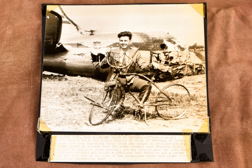 1947 AP Wirephoto Teen Misses Death by Seconds United DC-4 Crash Photo V38