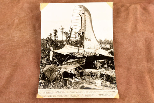 Capital Airlines Plane Crash Wreckage Near Leesburg VA 1947 AP Wire Photo V36