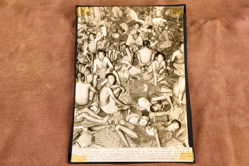 Chinese Communist POWs Aboard Quarantined Ship AP Wire Photo 1947 V37