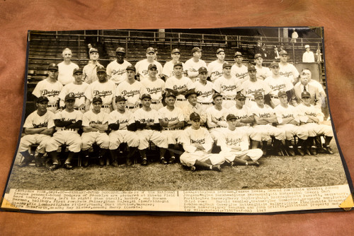 1947 Brooklyn Dodgers Team Photo 16½x11" Jackie Robinson AP Wire Photo V33