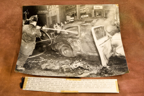 Chicago Fatal Auto Wreck Wedding Party 13 x 10¼" 1947 AP Wire Photo V37