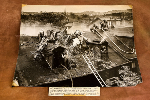 Pittsburgh Seaplane Crash Fatal House Fire 13×10¼" 1947 AP Wire Photo V38