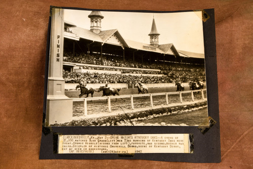 Kentucky Oaks Horse Racing Blue Grass Winner 9¼x8⅜ 1947 AP Wire Photo V31
