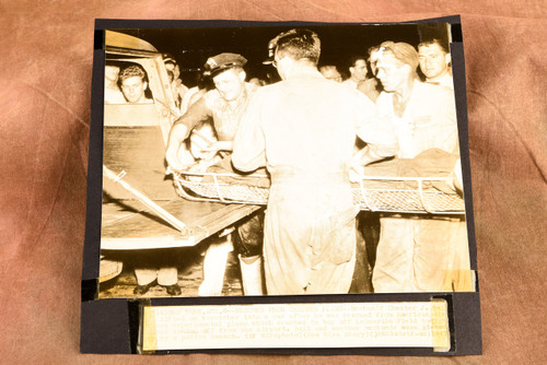 LaGuardia Experimental Plane Crash Rescue Mechanic 8½x7¾ 1947 AP Wire Photo V30