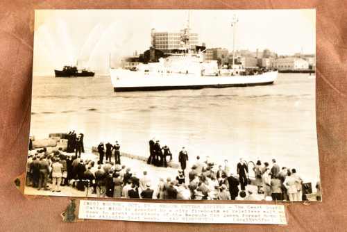 Bermuda Sky Queen Survivors Coast Guard Bibb 8⅜x5¾ 1947 AP Wire Photo V37