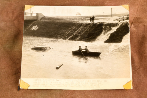 Detroit Willow Run Expressway Flood Rescue 8¼x6⅝ 1947 AP Wire Photo V30