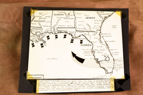 Hurricane Moves Into Gulf of Mexico 9¼x8 1947 AP Wire Photo V34