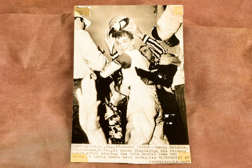 Kenny Holmboe Soap Box Derby Victory Smile Akron 5⅝x8⅜ 1947 AP Wire Photo V32