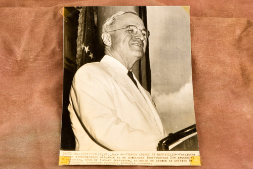 Truman Monticello Speech Charlottesville 6⅝ x 8¾ 1947 AP Wire Photo V32