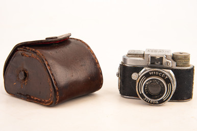 Jilona Midget Model 2 Hit Style Camera in Case 14×14mm Exposures