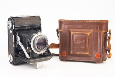 SOW Semi Leotax 4.5x6cm Folding 120 Film Camera with 75mm f/3.5