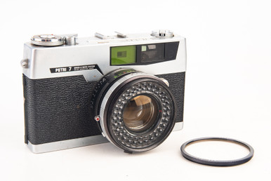 Petri 7 35mm Film Rangefinder Camera with 45mm f/1.8 Lens Vintage