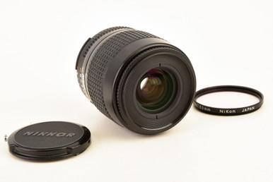 完動品 Nikon F90 AF NIKKOR 35-80mm ストロボ Nikon AF Nikkor 35-80mm f/4~5.6 D Zoom Autofocus Lens with Front
